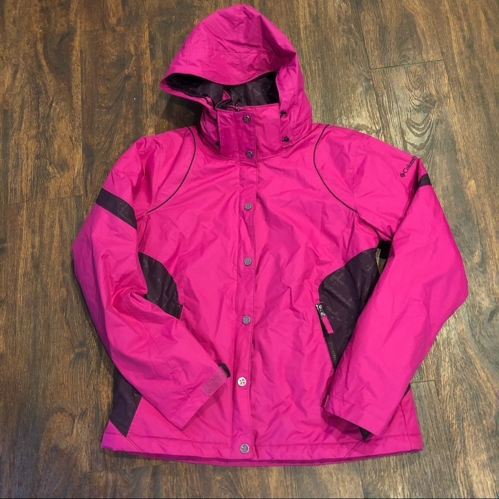 Columbia~Ski jacket~Pink and plum in color~M